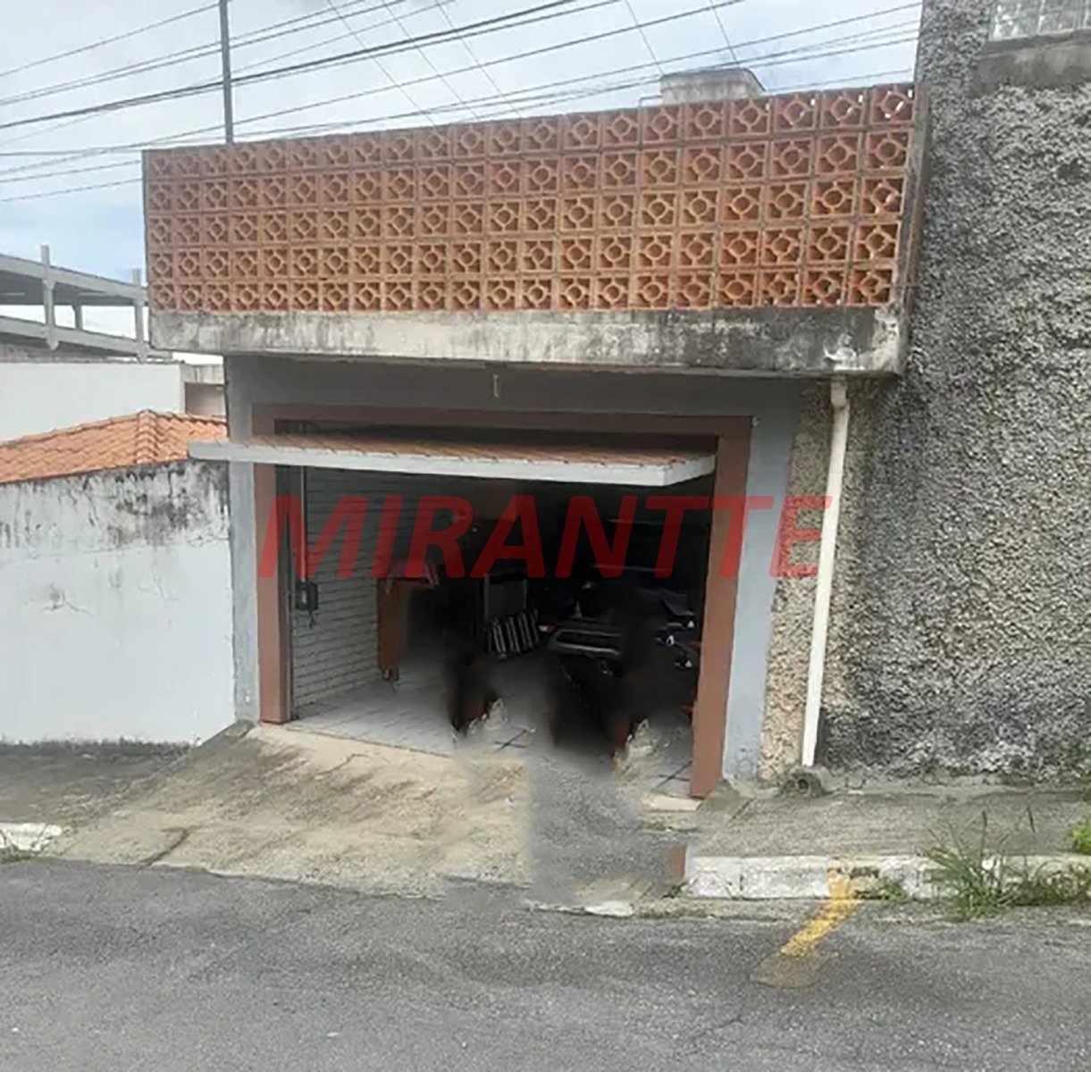 Casa terrea de 250m² com 3 quartos em Vila Diomar