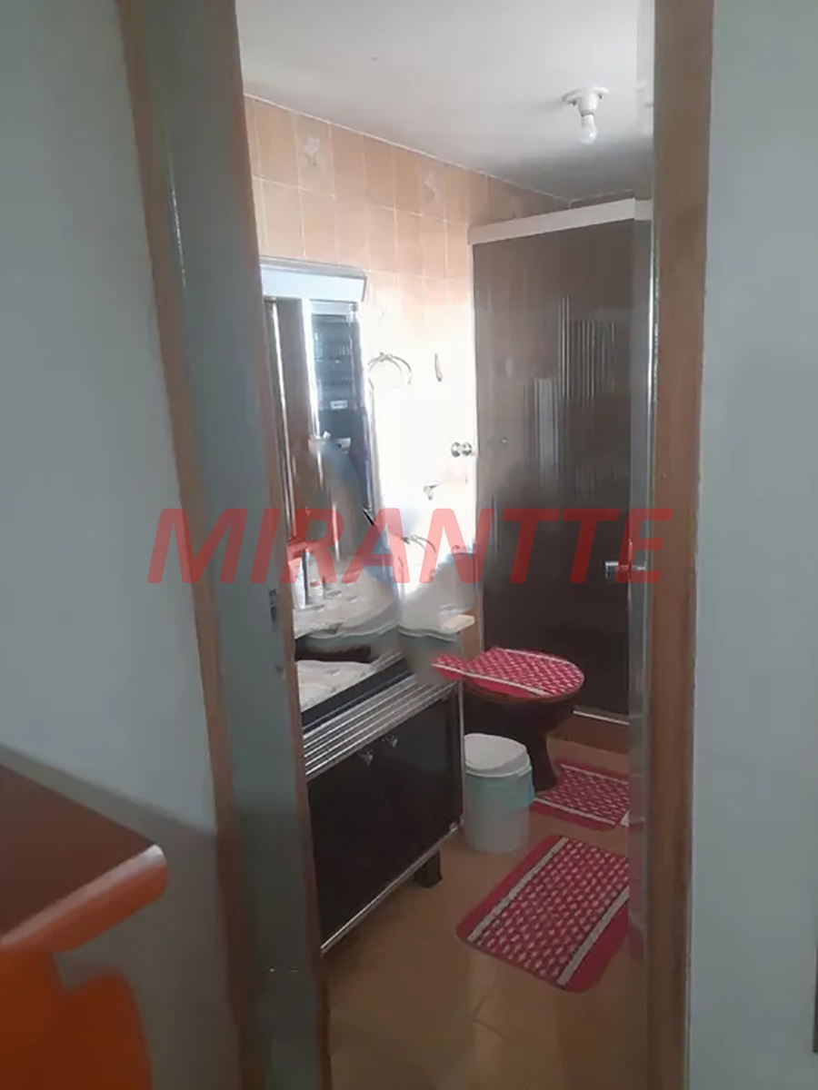 Casa terrea de 250m² com 3 quartos em Vila Diomar