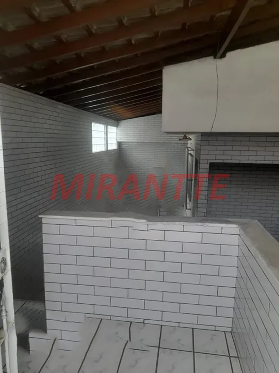 Casa terrea de 250m² com 3 quartos em Vila Diomar