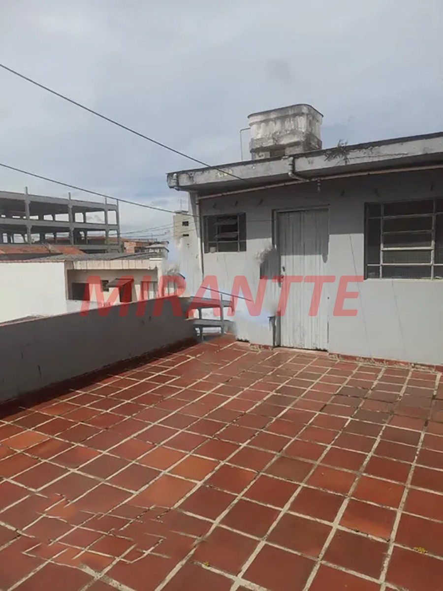 Casa terrea de 250m² com 3 quartos em Vila Diomar