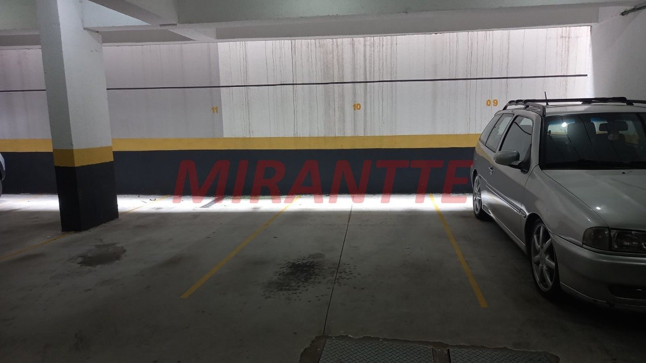 Apartamento de 42m² com 2 quartos em Chora Menino