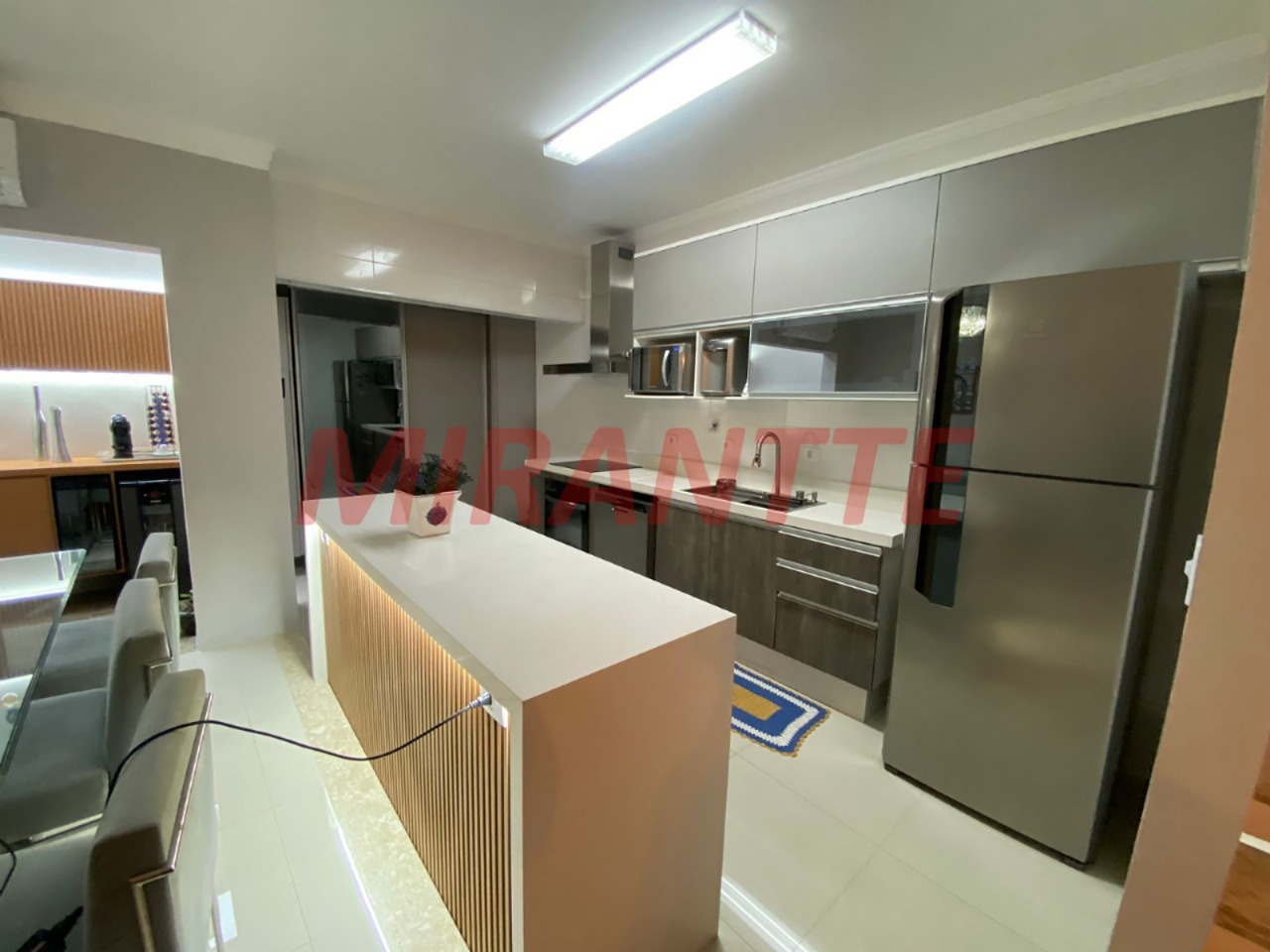 Cond. fechado de 180m² com 3 quartos em Vila Pauliceia
