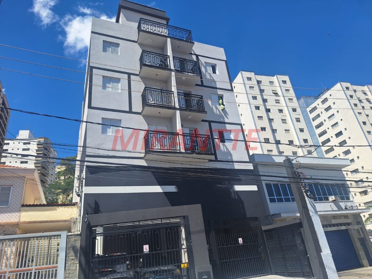 Apartamento de 37m² com 2 quartos em Água Fria