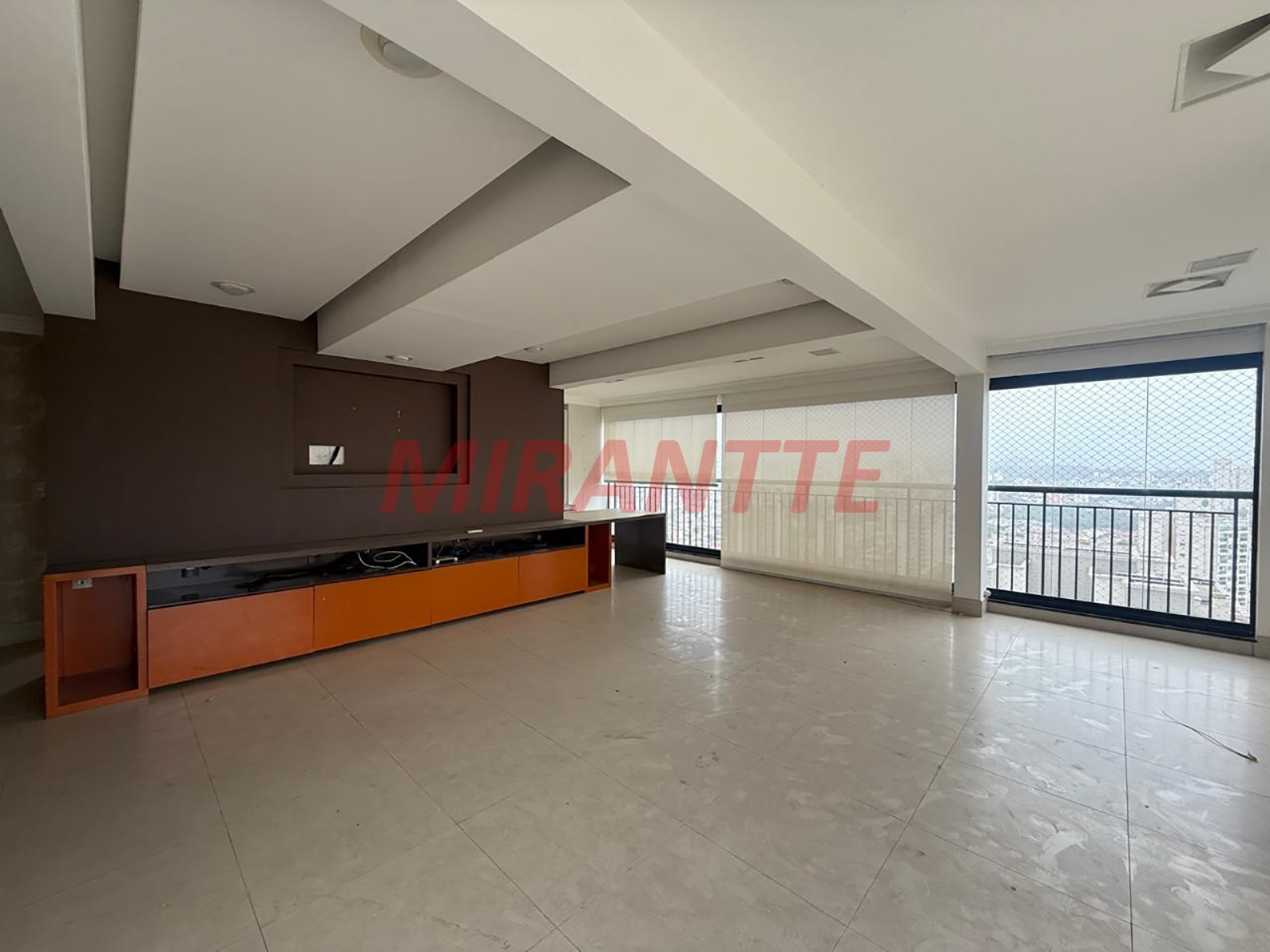 Cobertura de 265m² com 3 quartos em Santa Teresinha