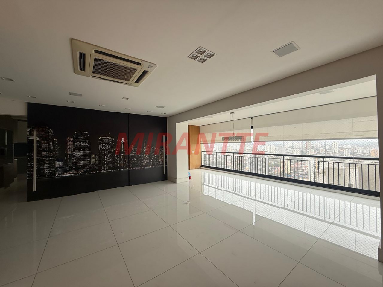 Cobertura de 265m² com 3 quartos em Santa Teresinha