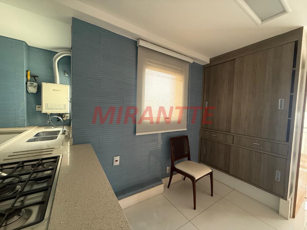 Cobertura de 265m² com 3 quartos em Santa Teresinha