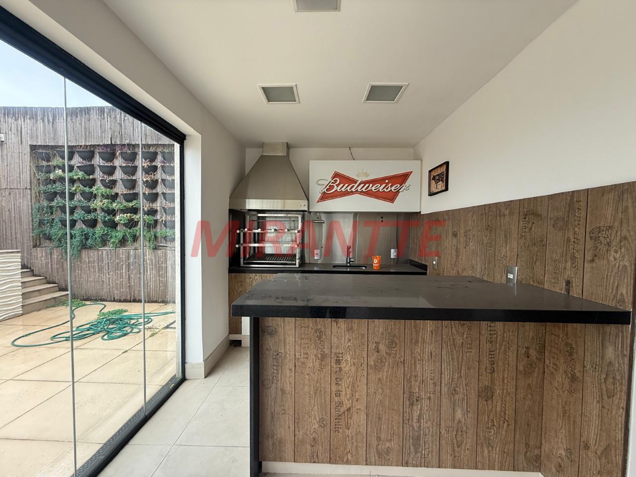 Cobertura de 265m² com 3 quartos em Santa Teresinha