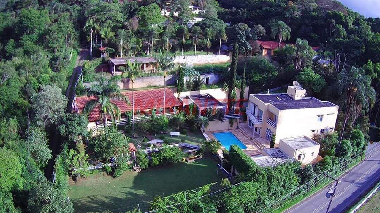 Casa terrea de 400m² com 5 quartos em Roseira