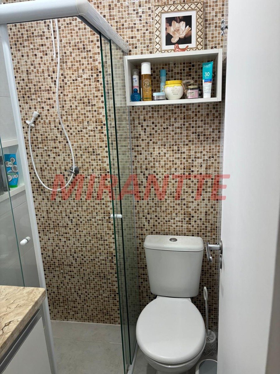 Cond. fechado de 50m² com 2 quartos em Vila Mazzei