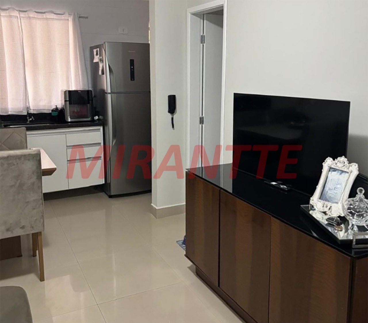Cond. fechado de 50m² com 2 quartos em Vila Mazzei