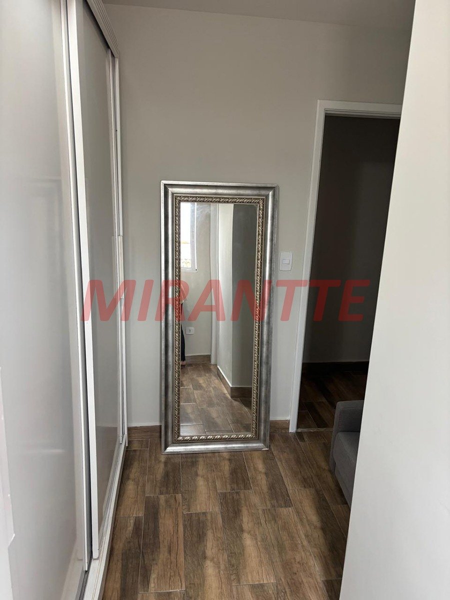 Cond. fechado de 50m² com 2 quartos em Vila Mazzei