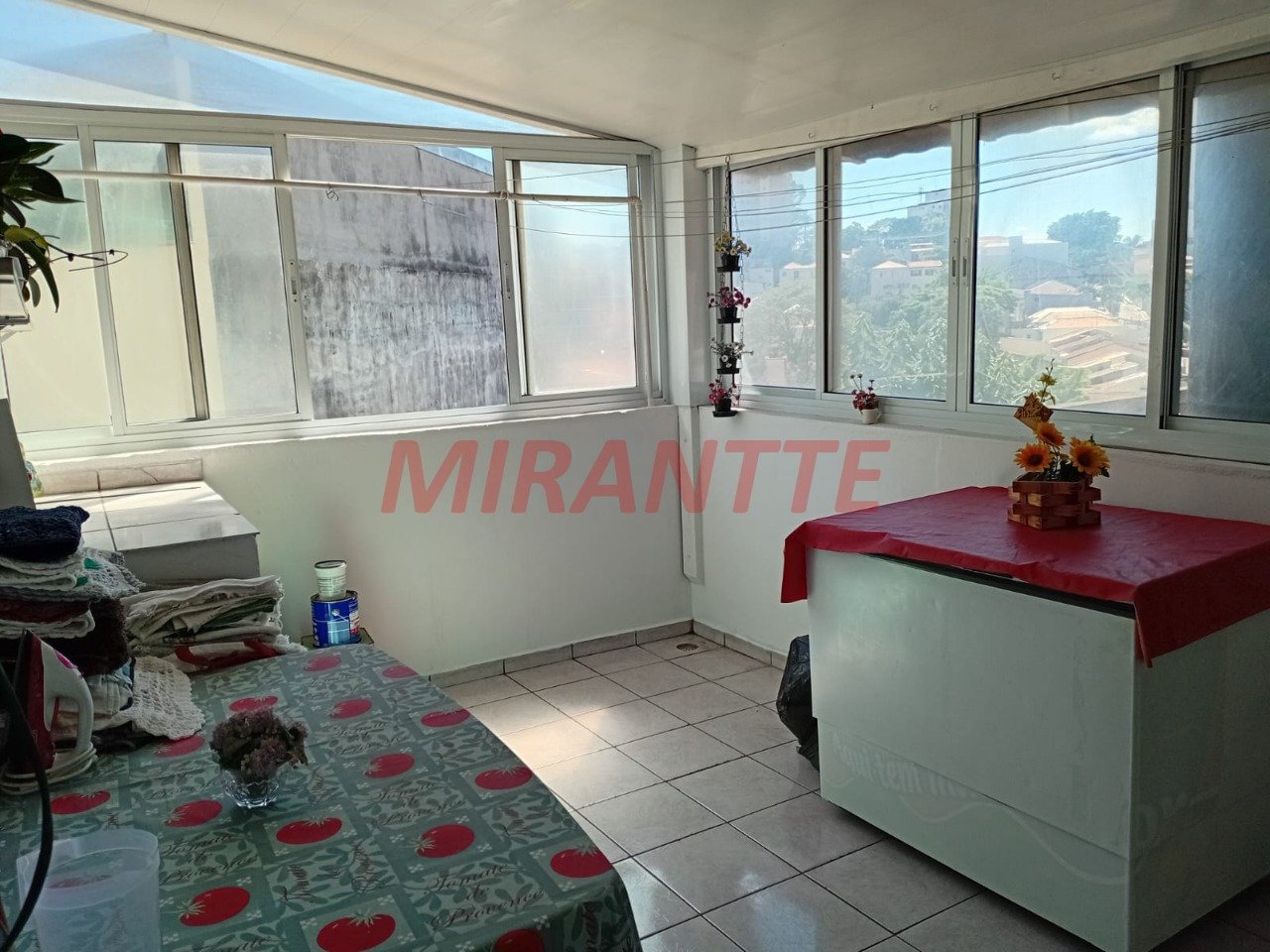 Sobrado de 216m² com 4 quartos em Lauzane Paulista