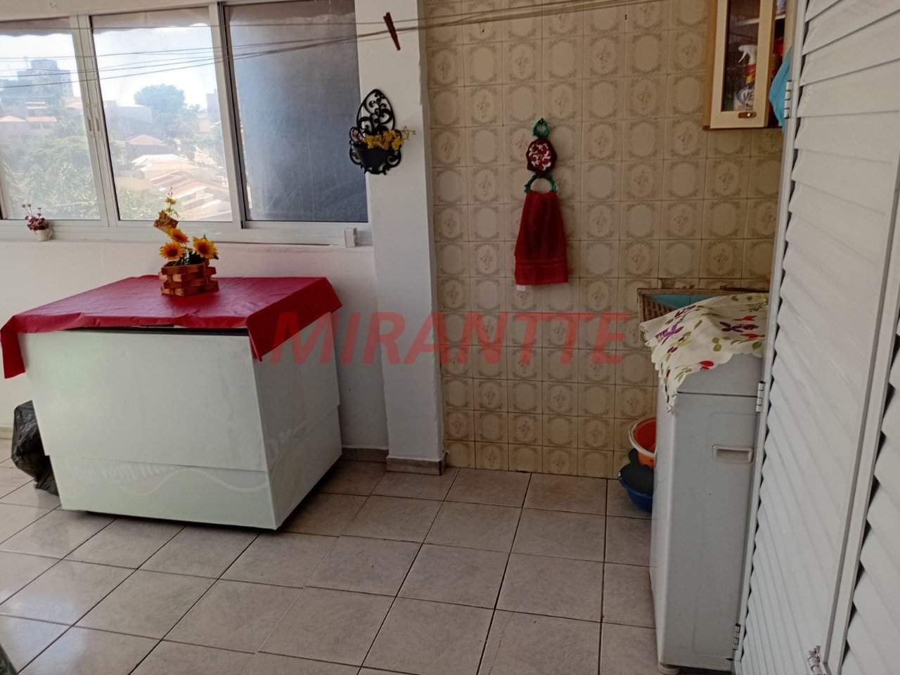 Sobrado de 216m² com 4 quartos em Lauzane Paulista