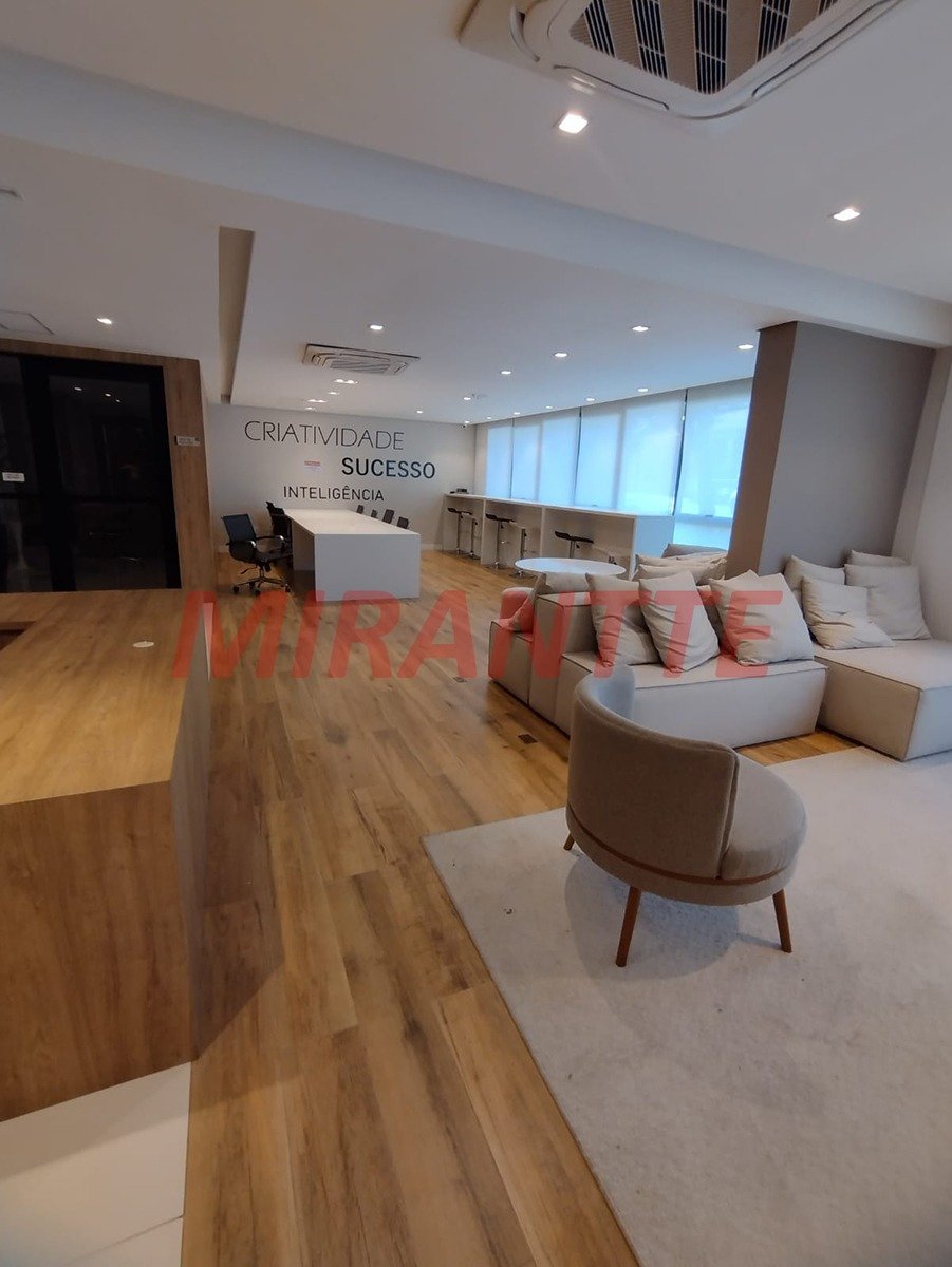 Apartamento de 36m² com 2 quartos em Vila Dom Pedro II