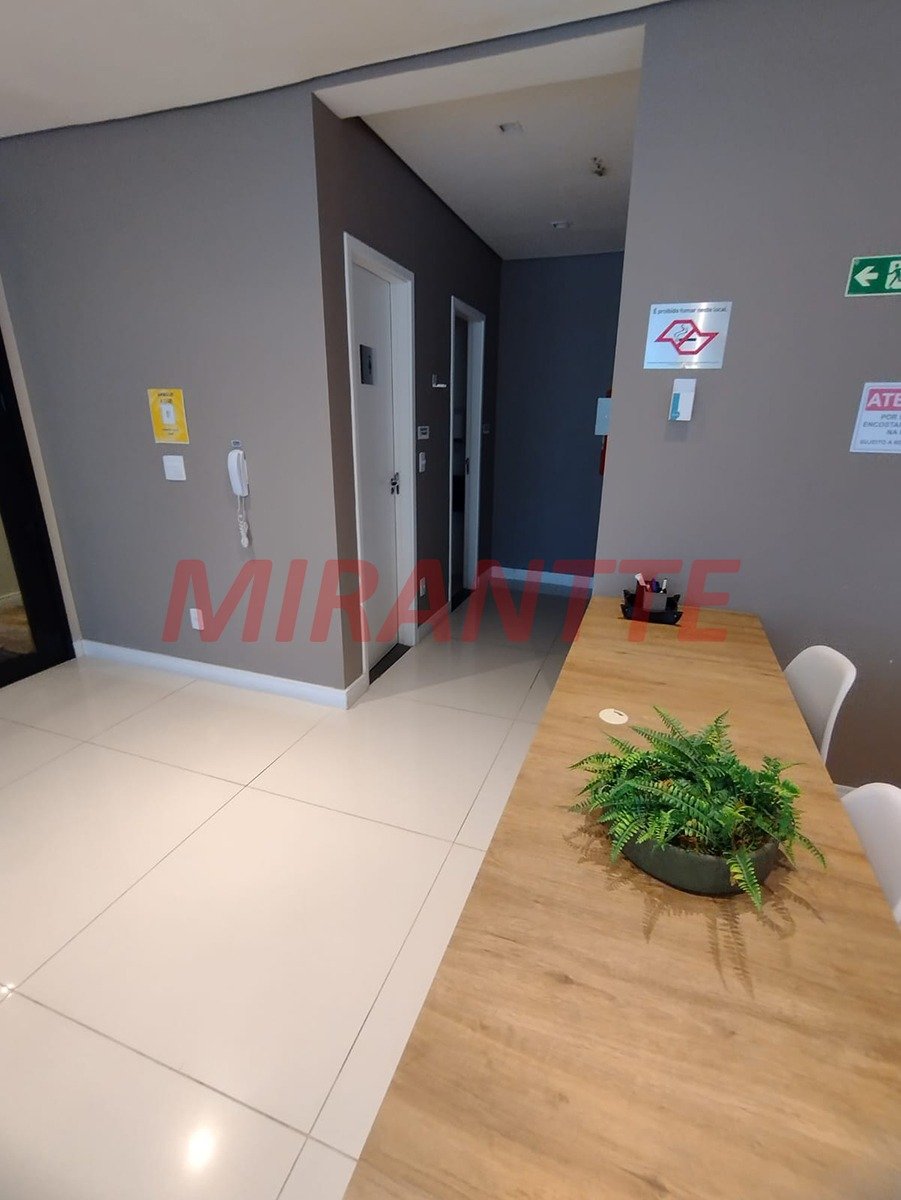 Apartamento de 36m² com 2 quartos em Vila Dom Pedro II