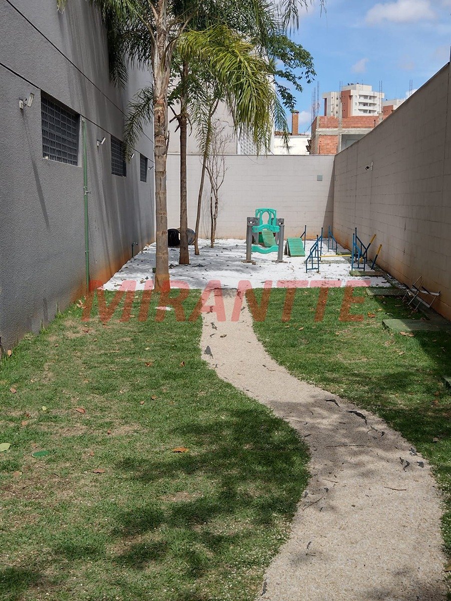 Apartamento de 36m² com 2 quartos em Vila Dom Pedro II