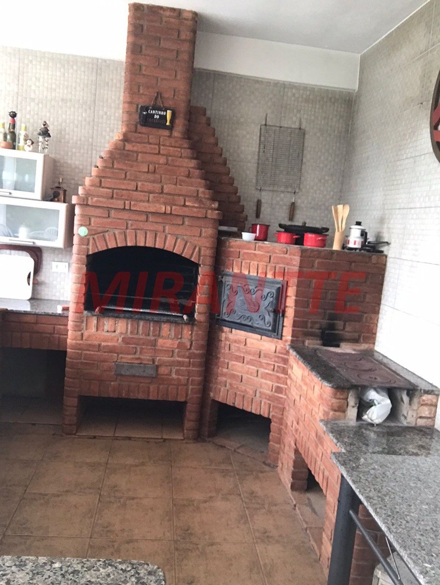 ChÁcara de 260m² com 6 quartos em Guararema