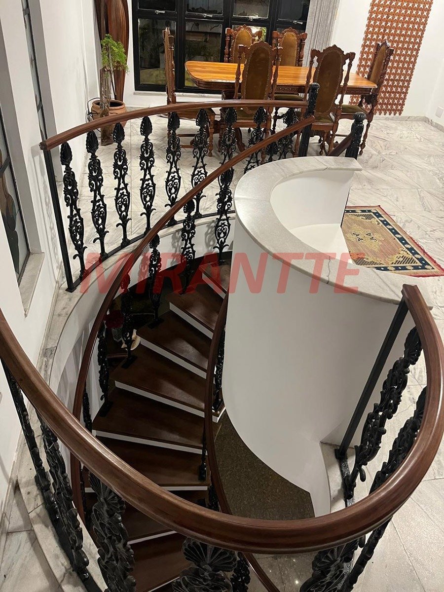 Cobertura de 361m² com 4 quartos em Ponta da Praia