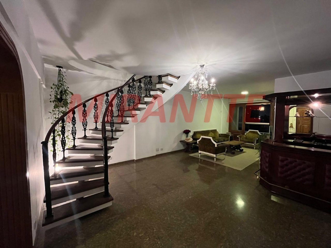 Cobertura de 361m² com 4 quartos em Ponta da Praia