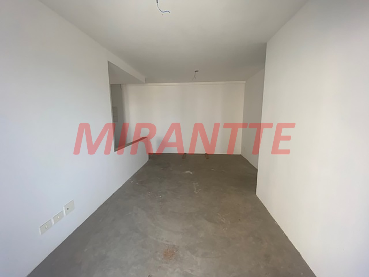 Apartamento de 60m² com 2 quartos em Vila Mazzei
