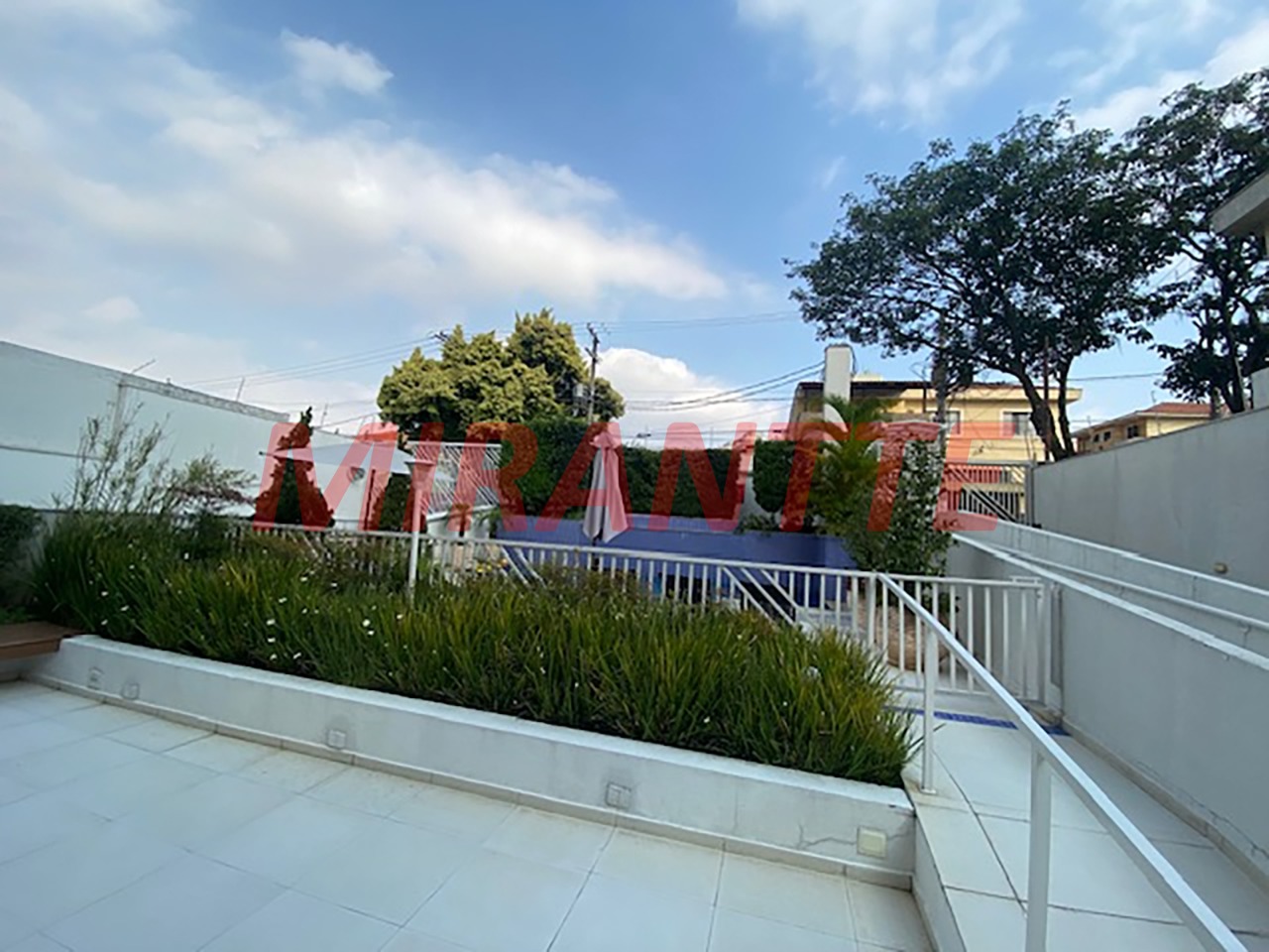 Apartamento de 60m² com 2 quartos em Vila Mazzei