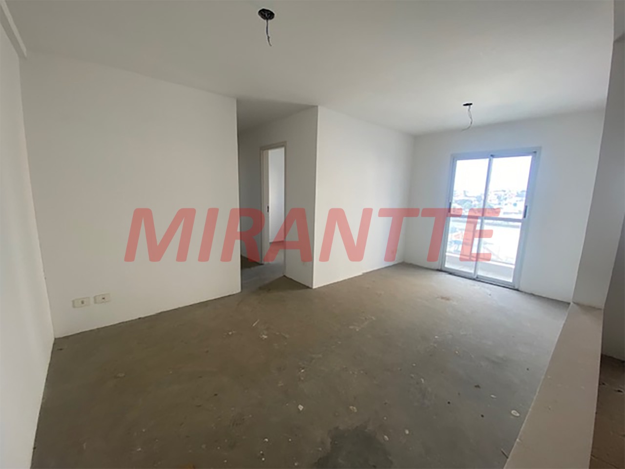 Apartamento de 60m² com 2 quartos em Vila Mazzei