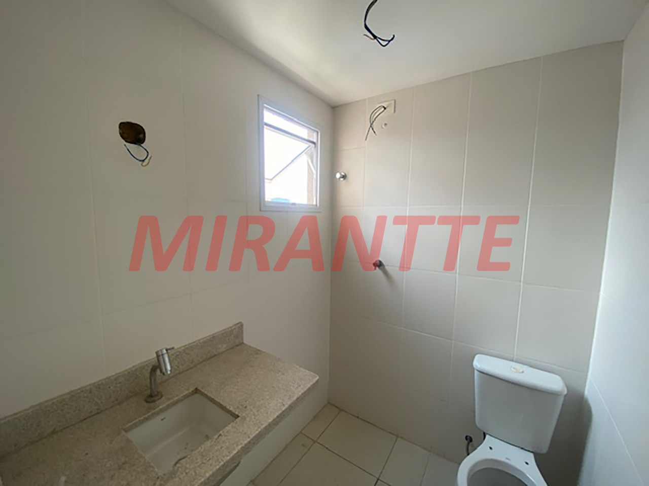 Apartamento de 60m² com 2 quartos em Vila Mazzei
