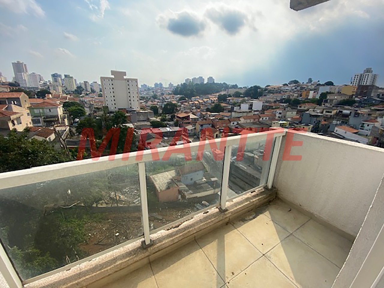 Apartamento de 60m² com 2 quartos em Vila Mazzei