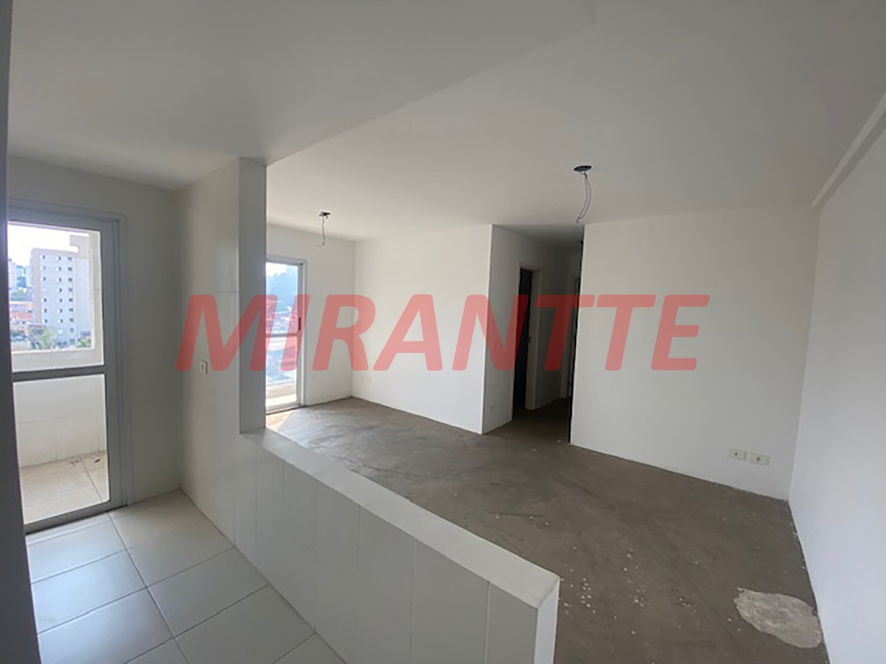 Apartamento de 60m² com 2 quartos em Vila Mazzei