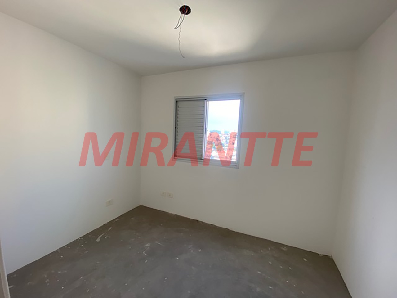 Apartamento de 60m² com 2 quartos em Vila Mazzei