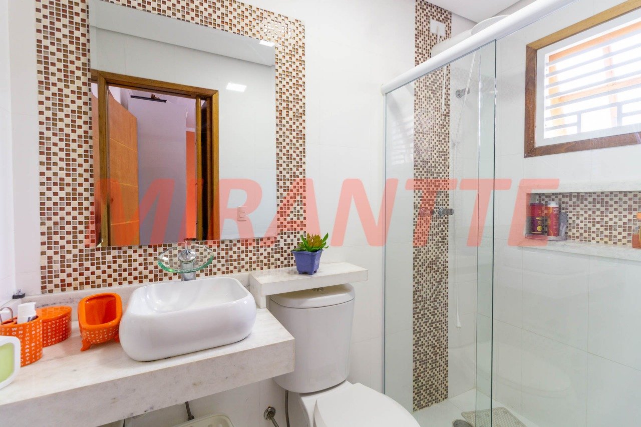 Sobrado de 134m² com 3 quartos em Jaçana