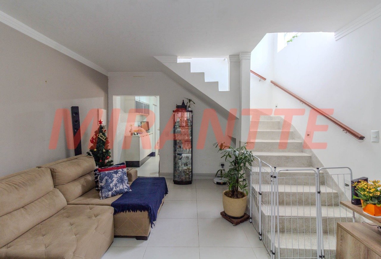 Sobrado de 134m² com 3 quartos em Jaçana