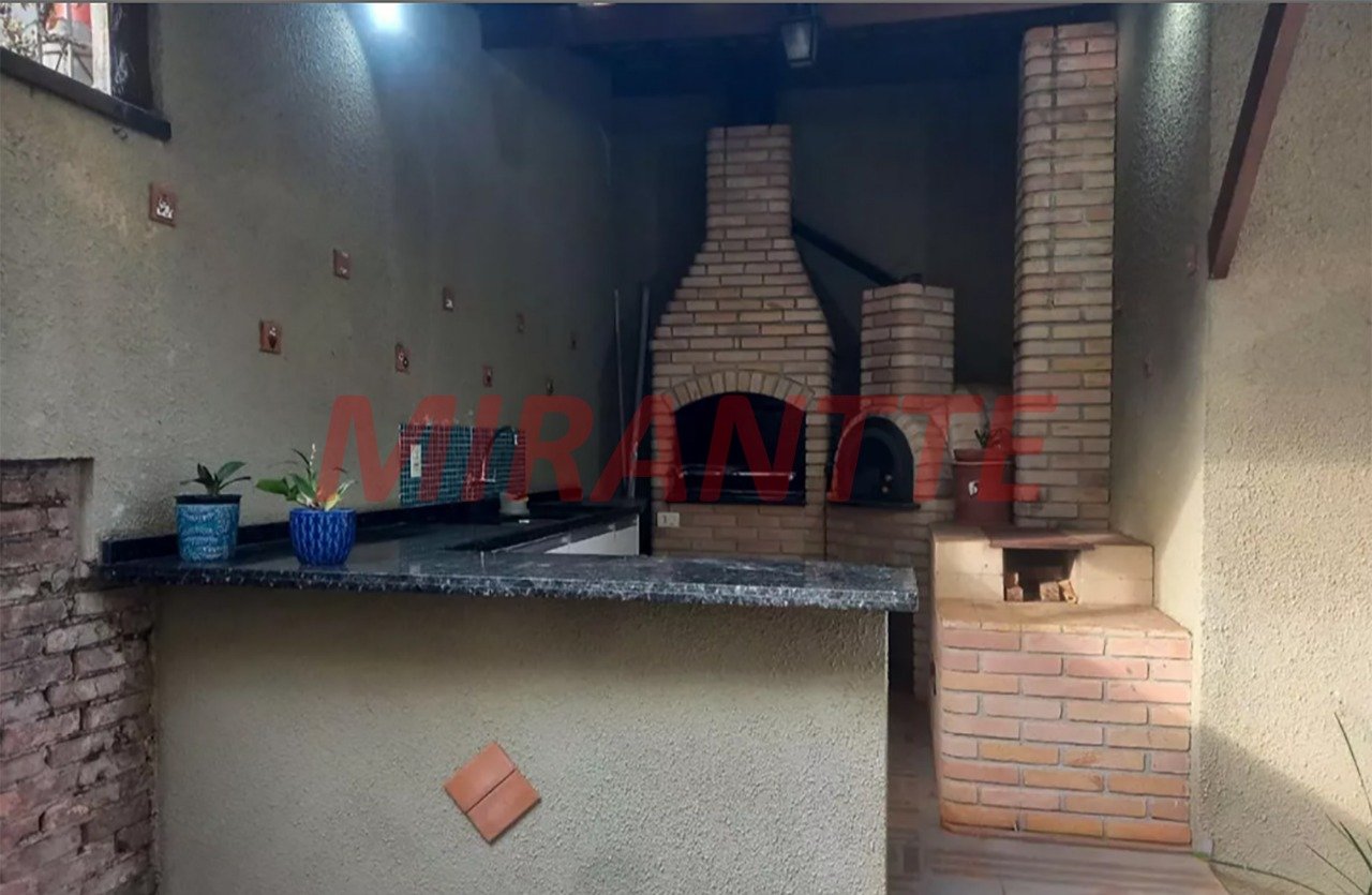 Sobrado de 301m² com 4 quartos em Casa Verde