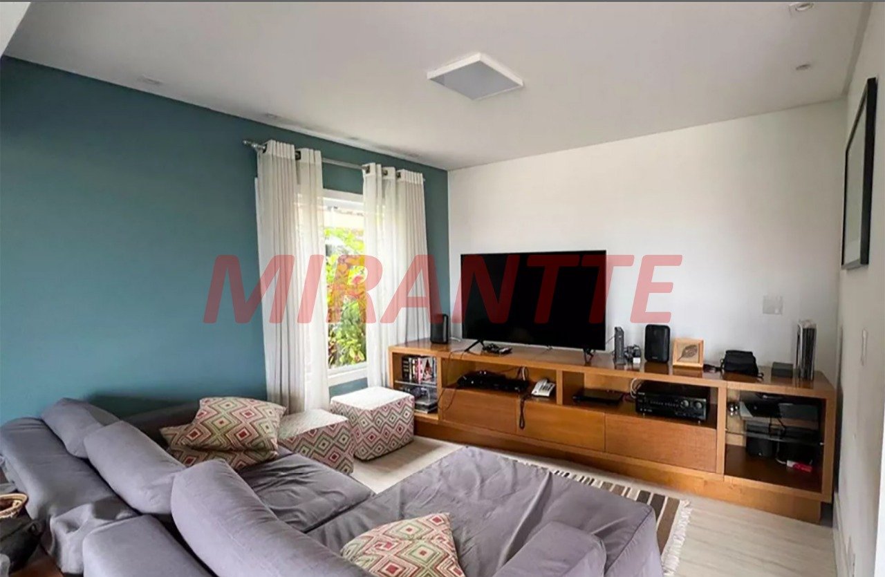 Sobrado de 301m² com 4 quartos em Casa Verde
