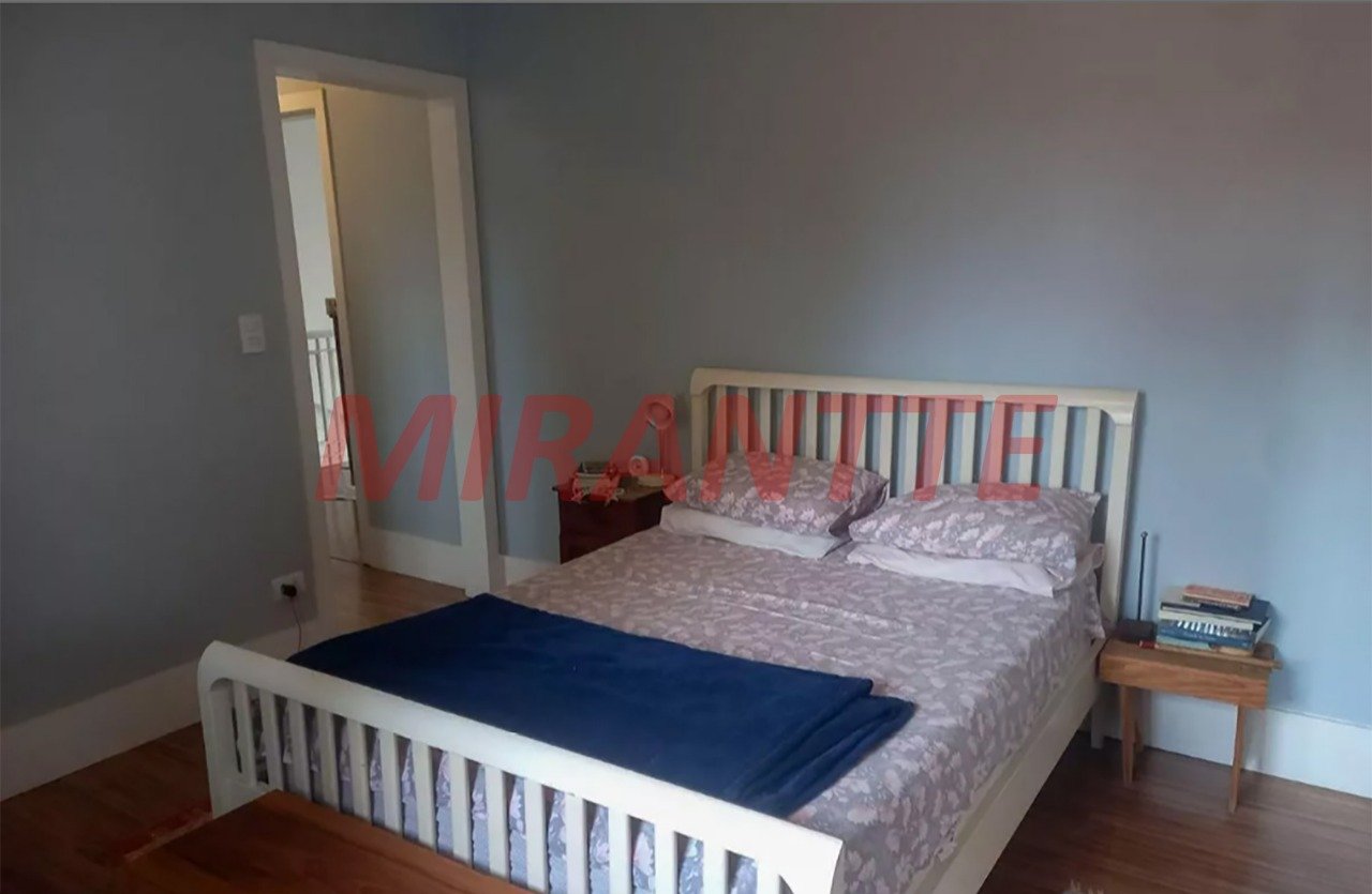 Sobrado de 301m² com 4 quartos em Casa Verde