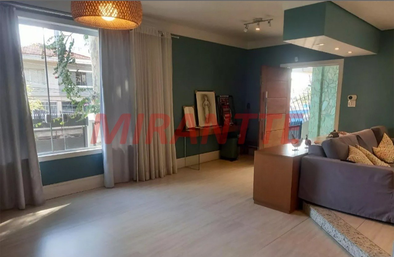 Sobrado de 301m² com 4 quartos em Casa Verde