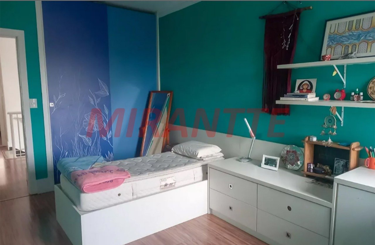 Sobrado de 301m² com 4 quartos em Casa Verde
