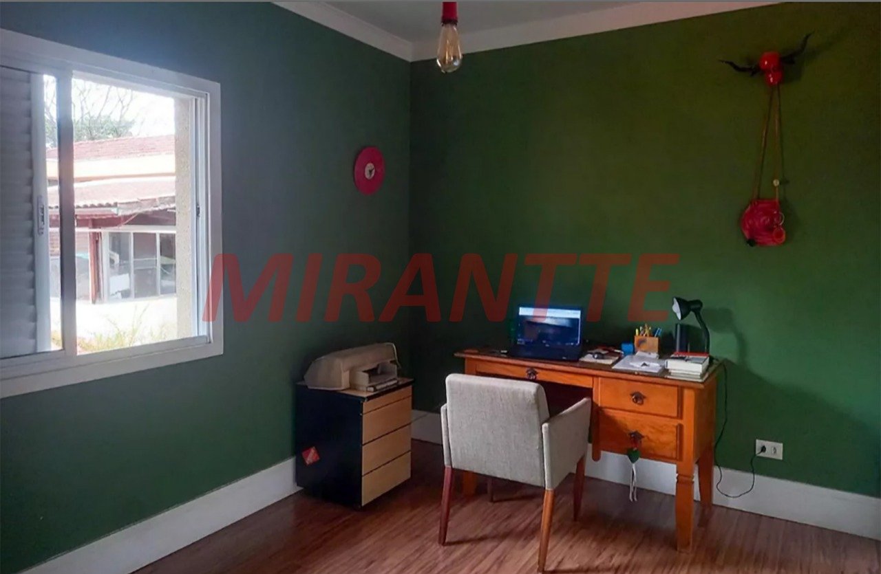 Sobrado de 301m² com 4 quartos em Casa Verde