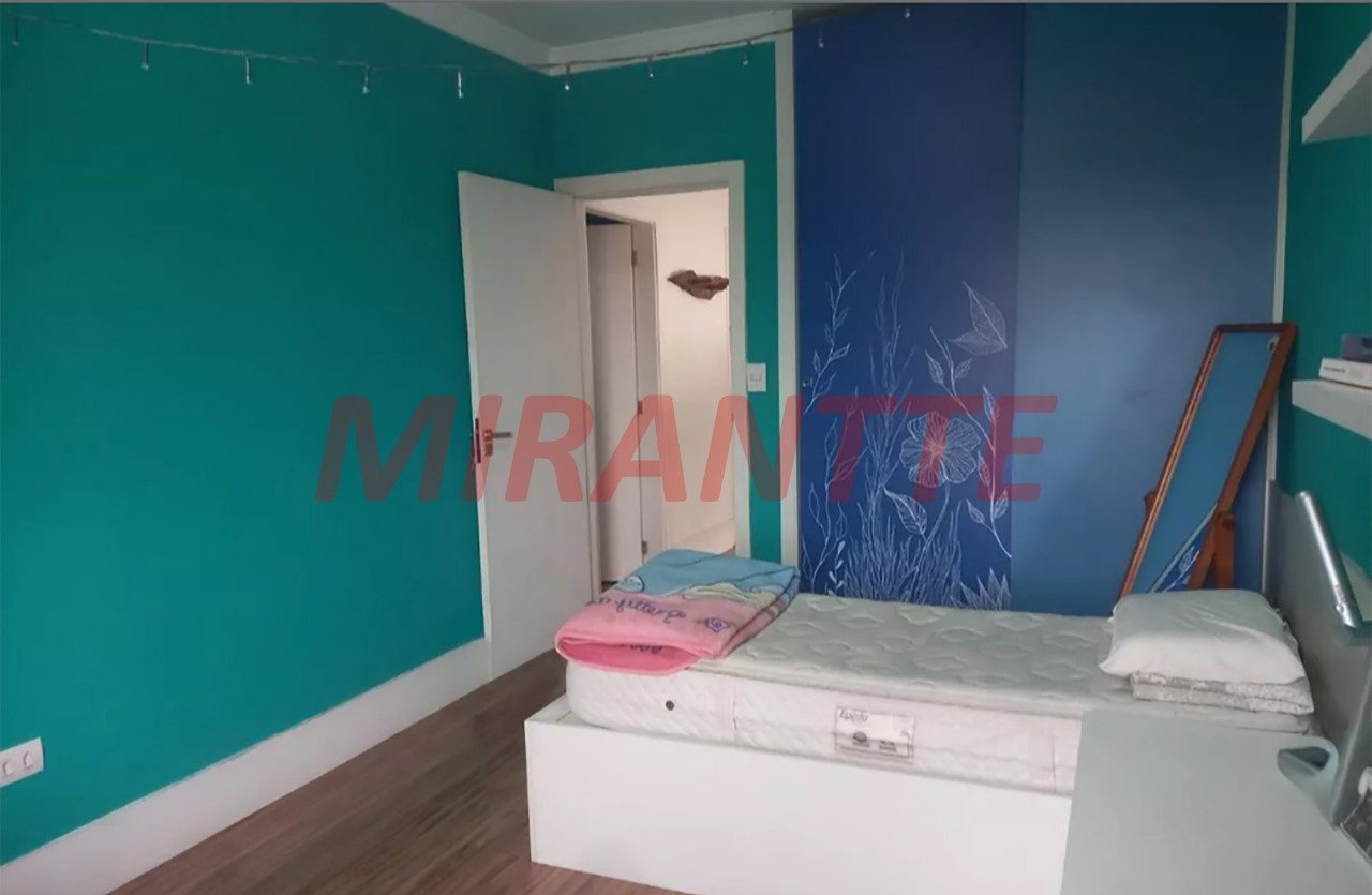 Sobrado de 301m² com 4 quartos em Casa Verde