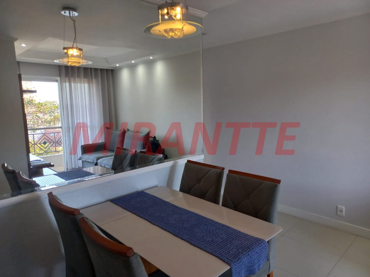 Apartamento de 55m² com 2 quartos em Vila Pita