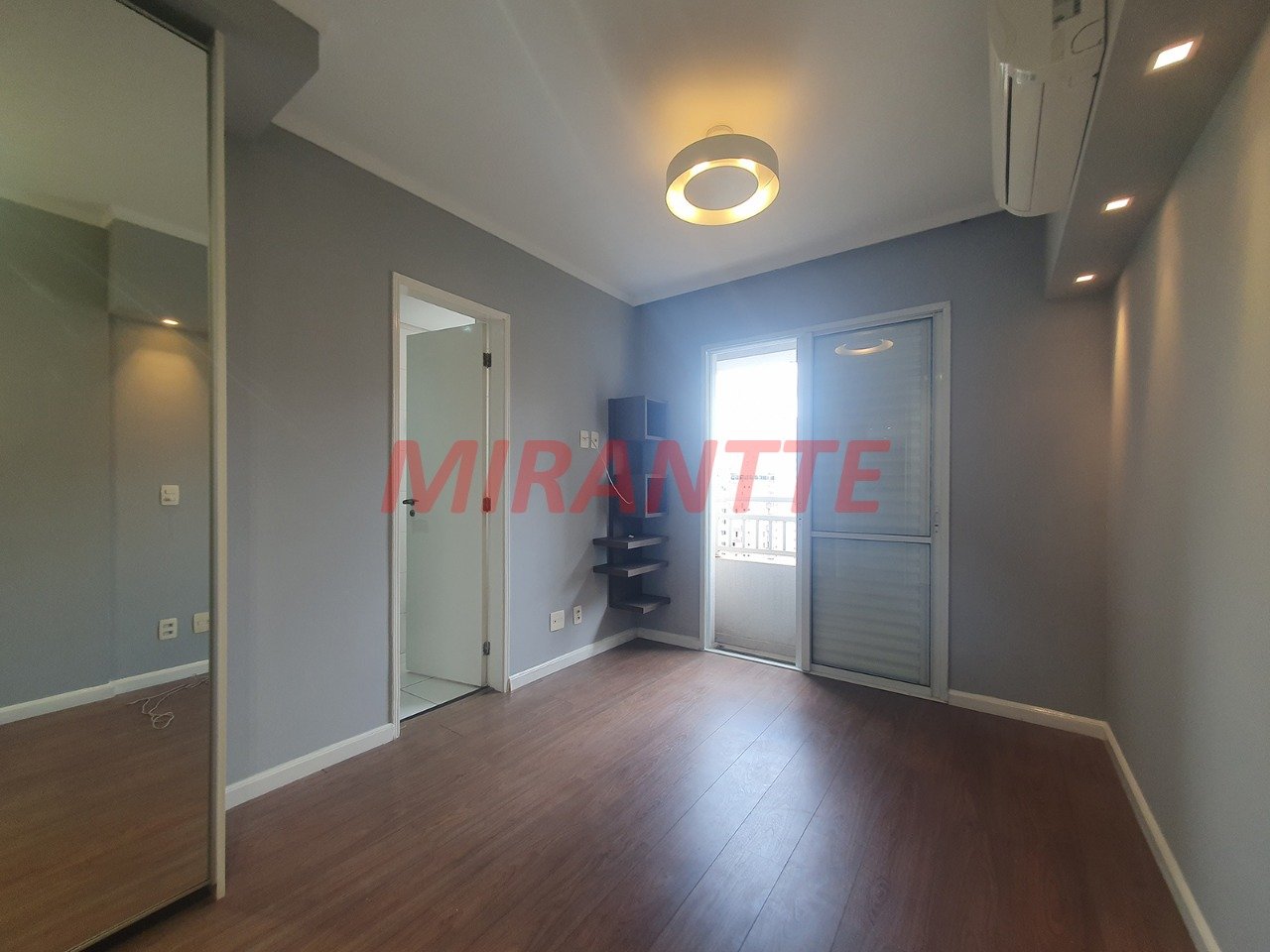 Apartamento de 72m² com 2 quartos em Vila Nova Conceição