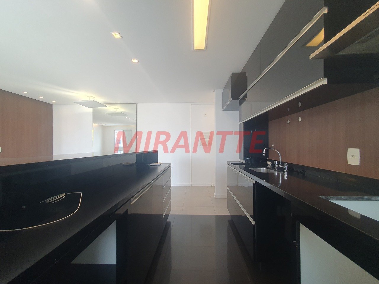 Apartamento de 72m² com 2 quartos em Vila Nova Conceição
