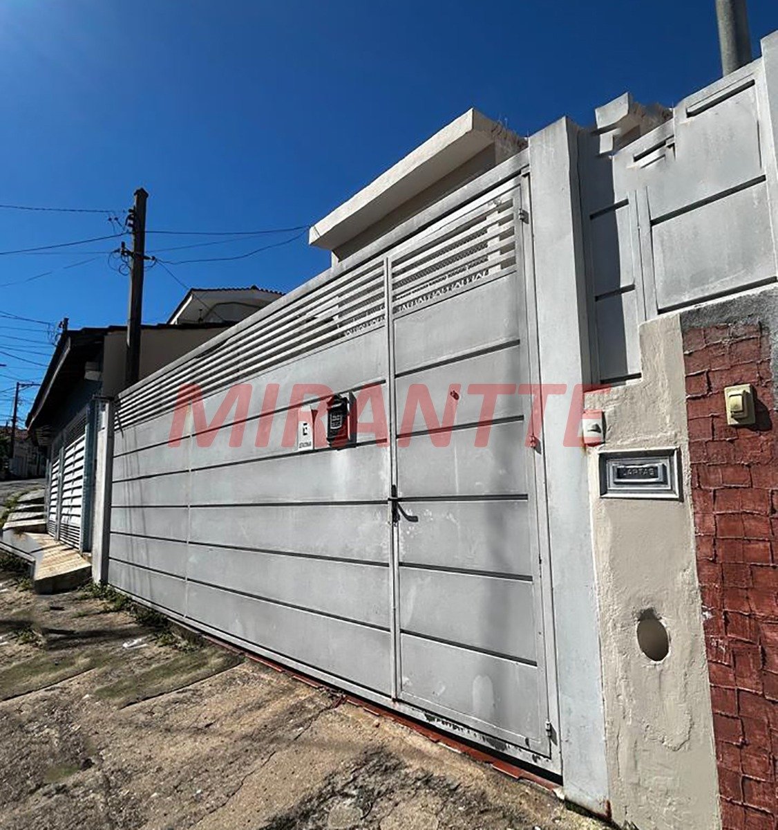 Sobrado de 206m² com 3 quartos em Vila Isolina Mazzei