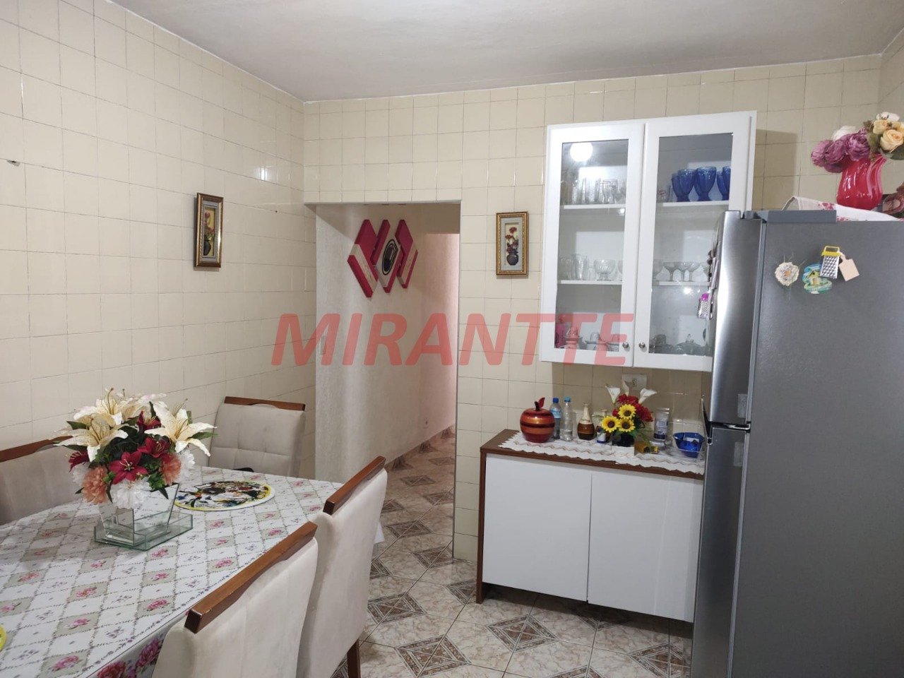 Casa terrea de 183m² com 4 quartos em Jardim Shangrilá (Zona Norte)