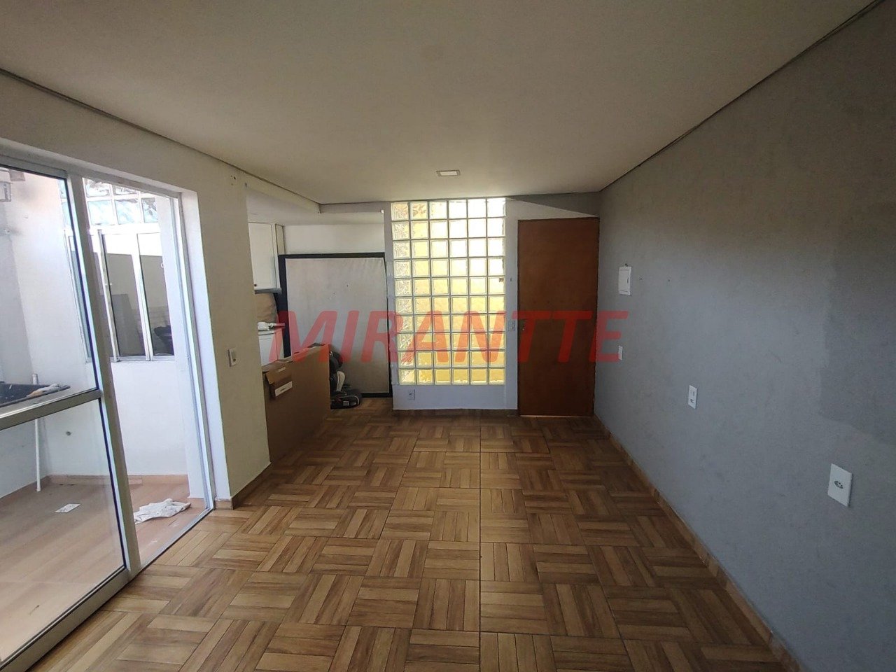Casa terrea de 183m² com 4 quartos em Jardim Shangrilá (Zona Norte)