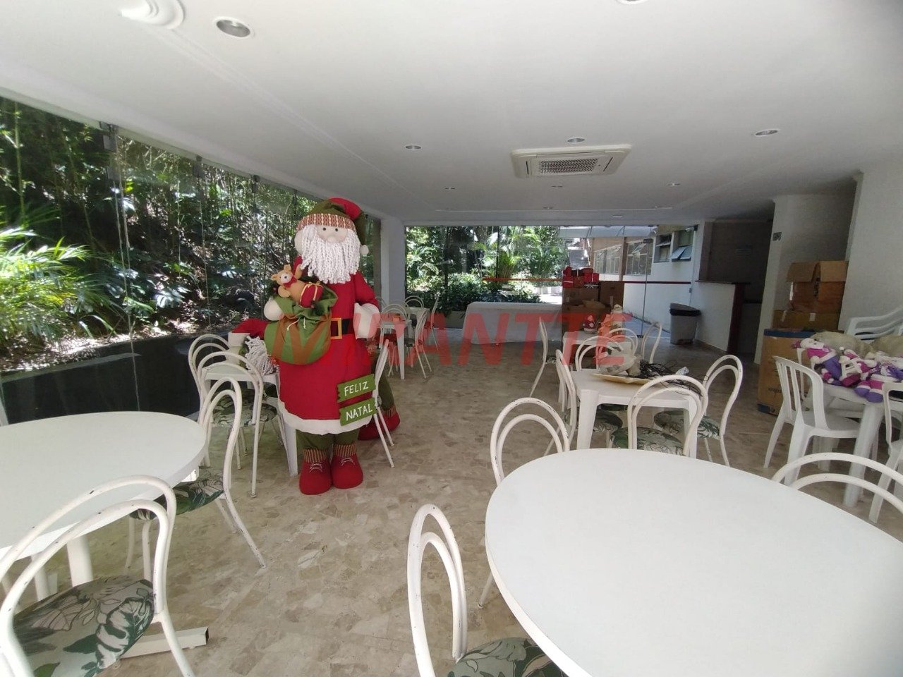 Apartamento de 97m² com 3 quartos em Santana