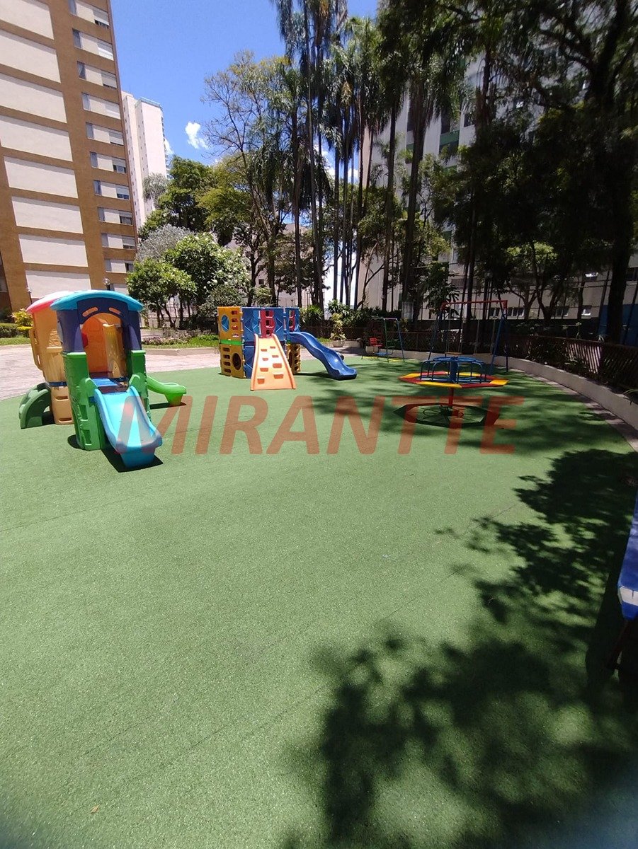 Apartamento de 97m² com 3 quartos em Santana