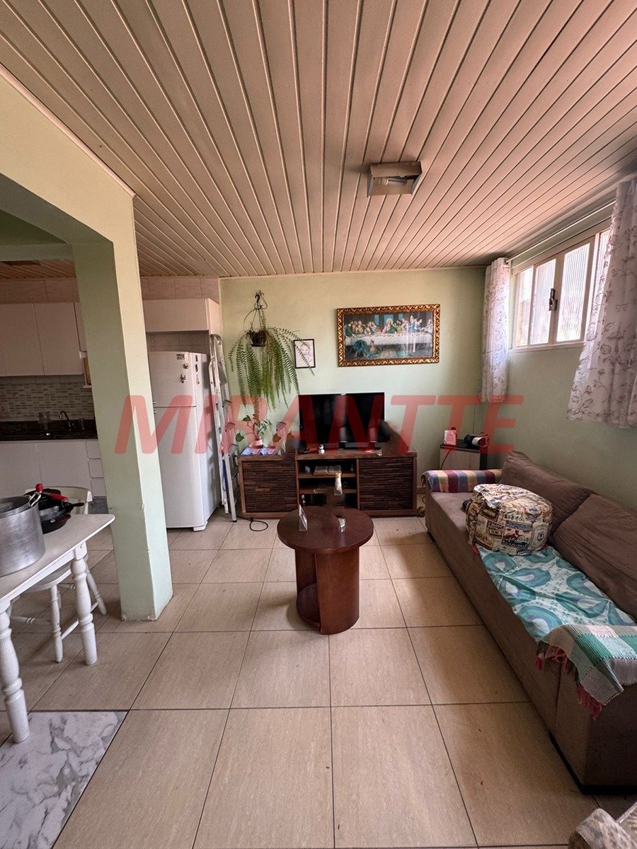 Sobrado de 155m² com 3 quartos em Santa Teresinha