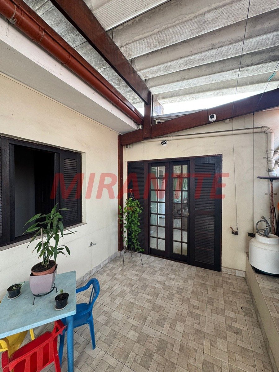 Sobrado de 155m² com 3 quartos em Santa Teresinha