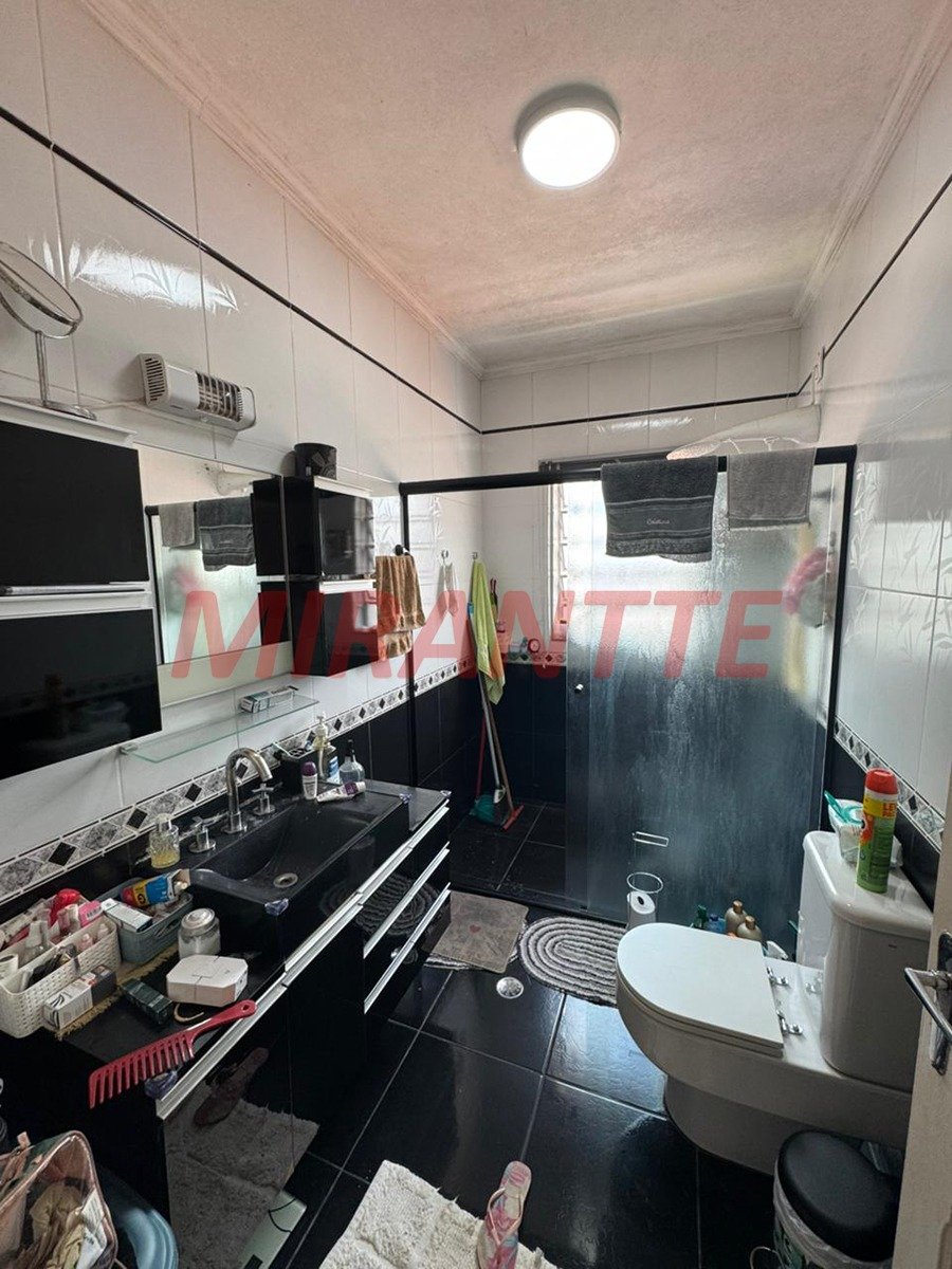 Sobrado de 155m² com 3 quartos em Santa Teresinha